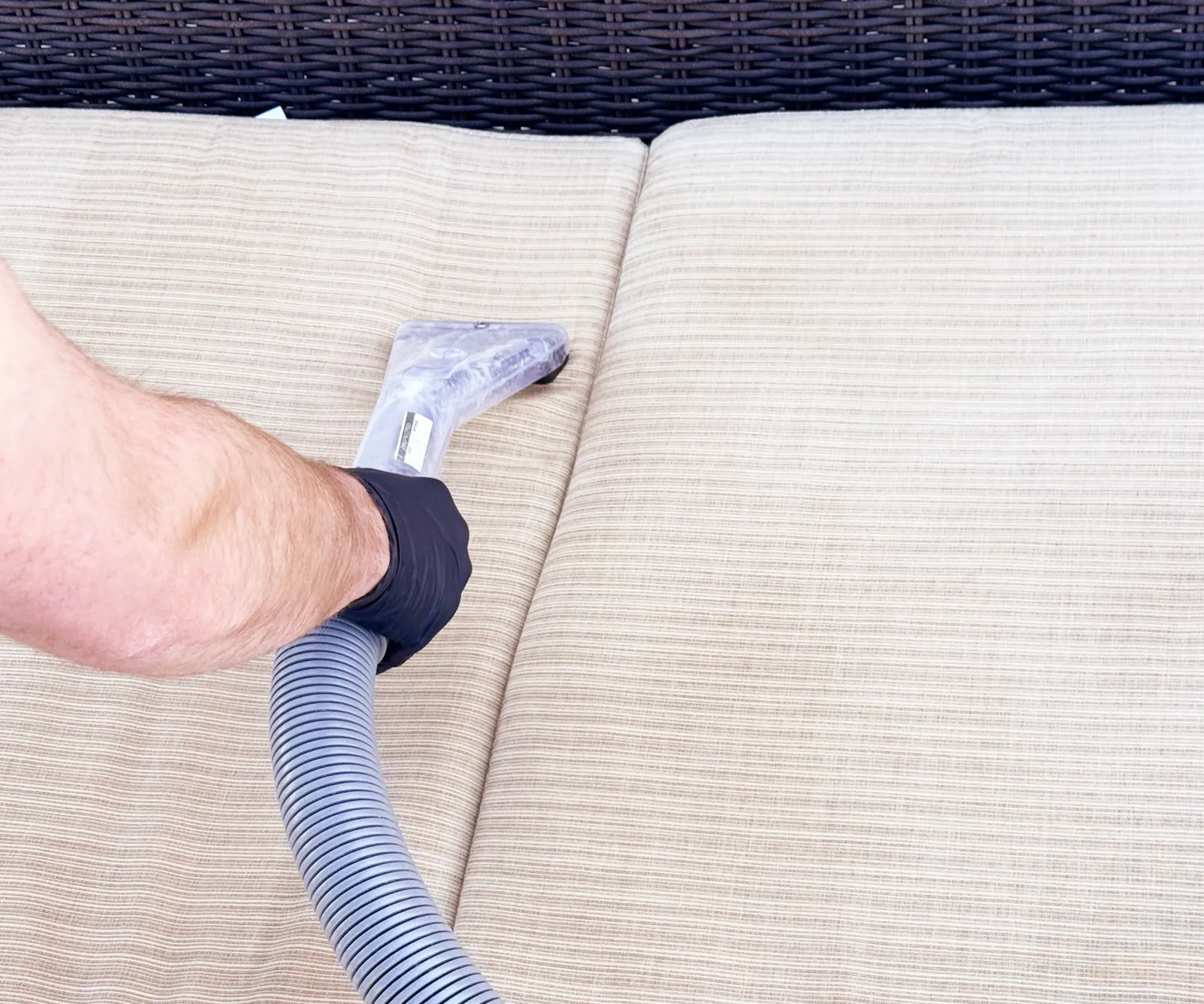 cleaning upholstery on patio furniture
